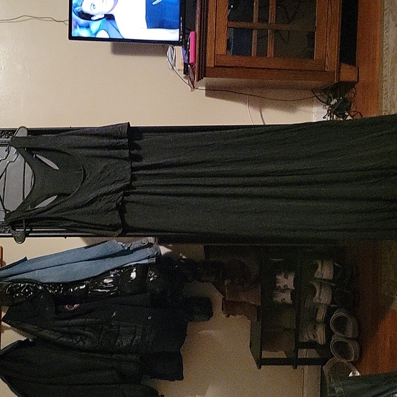 Maxi Jersey Dress. - Picture 4 of 4